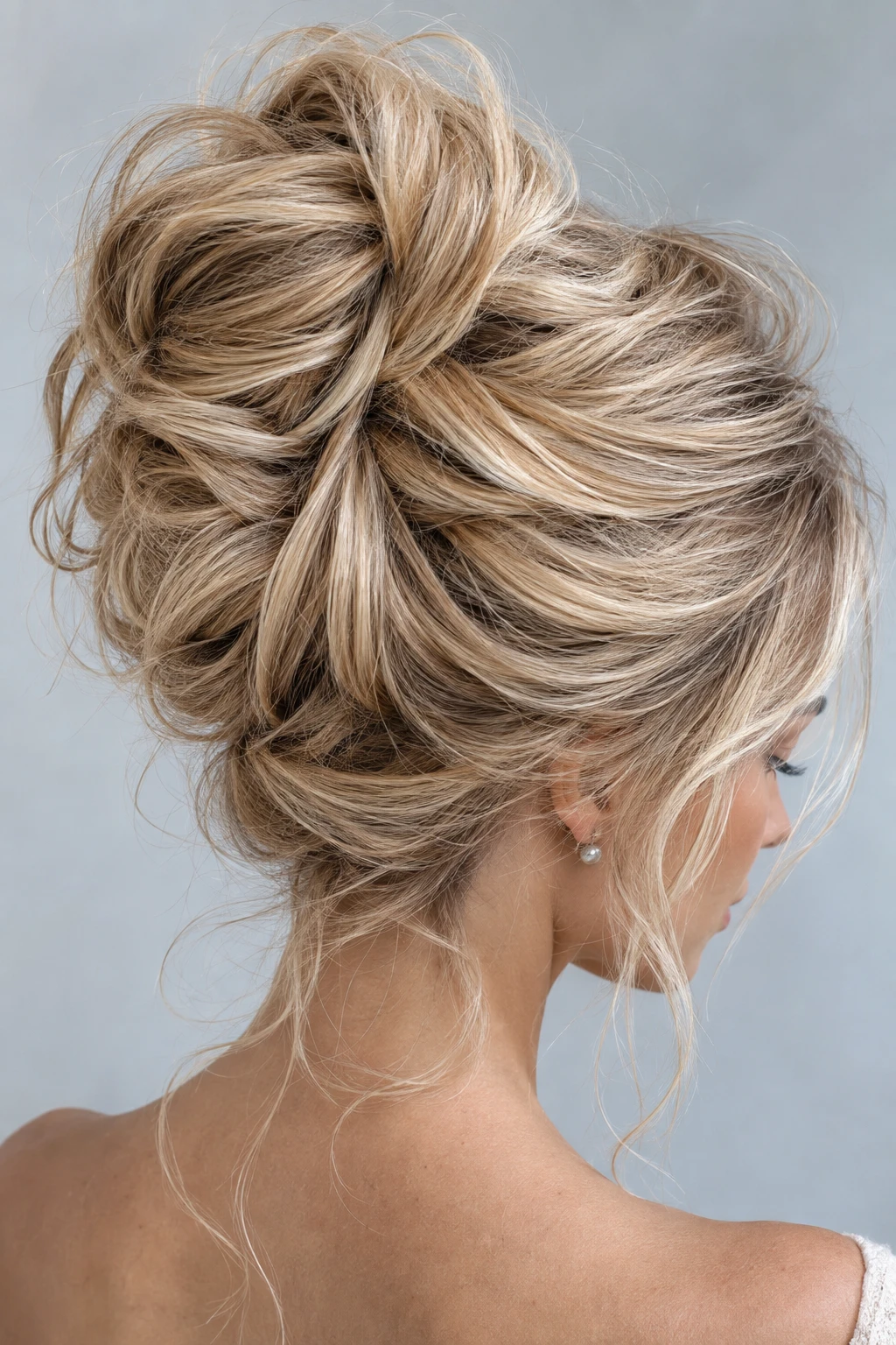 Oversized Textured High Bun